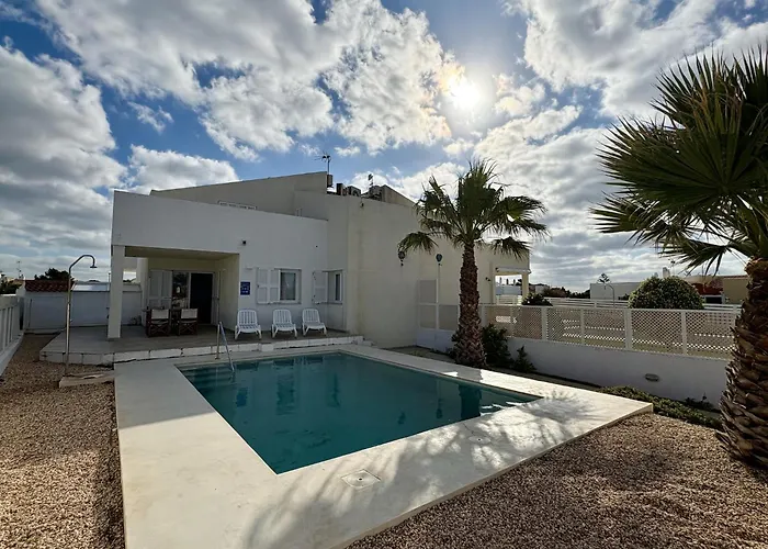 Nyaraló Son Saura *